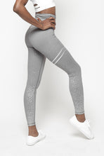 Load image into Gallery viewer, Legging Strassy - Disponible en plusieurs couleurs
